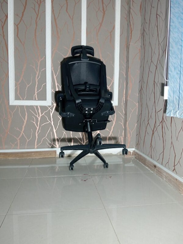 clerical office seat, eames office seat, orthopedic office seat, 3-link office waiting bench