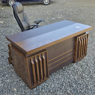 ergonomic office seat 4-link office waiting bench, 5-seater office waiting sofa, electric adjustable table, 2-door wooden credenza